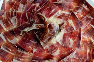 Jamón De Bellota 75% Ibérico Cortado A Cuchillo- Dehesa De Campo Alto 100 G