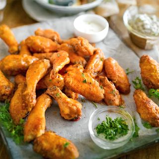 Hot Chicken wings (Home Made)