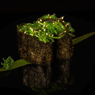 Gunkan Wakame (2 Pzs.)