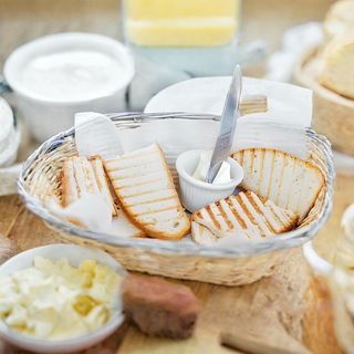 Хлеб с маслом (50г)