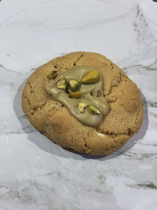 Cookie Pistacho Y Chocolate Blanco