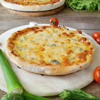 Pizza California Ø40x60 cm