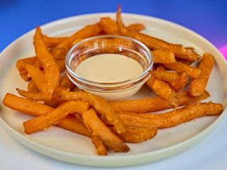 Батат фрі (180g)