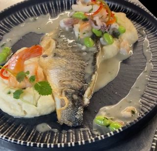 Лаврак с морски дар