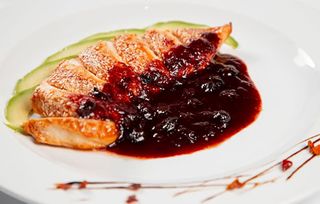 Куряча грудка запечена з кунжутом (250г)