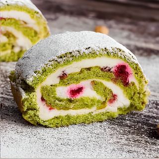 Рулет фисташковый