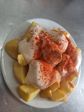 Media Ración De Patatas A La Cerveza