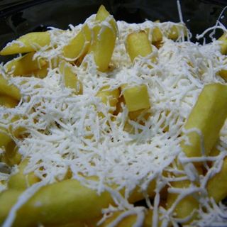 Cartofi pai cu branza rasa