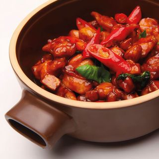 Pollo Infusionado en Jengibre y Ajitos de las Pedroñeras