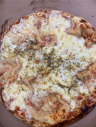 Pizza Margarita (26 Cm.)