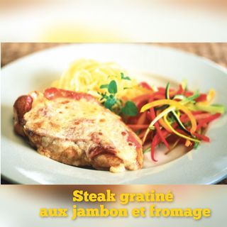 STEAK DE POULET GRATINÉ 