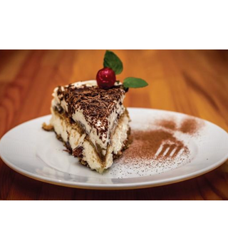 Бисквитена торта с маскарпоне