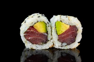 179. Maguro roll 4 pezzi