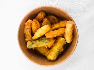 Mix warzyw w chrupiącej tempurze