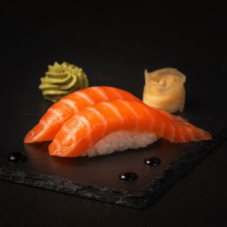 Somon Nigiri