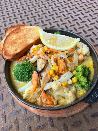 Сковорода морепродуктів (300г)