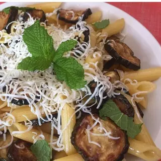 Pasta con zucchine 