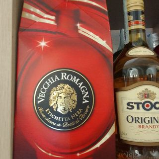 Vecchia Romagna Confezione Regalo Etichetta Nera