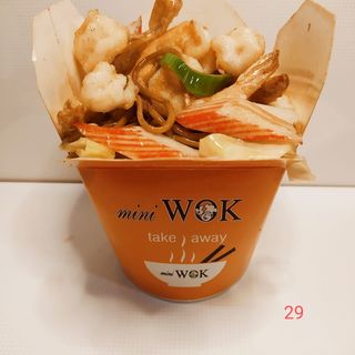 Tallarines con marisco 