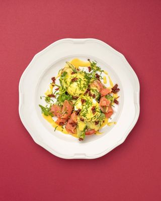 Яйця Бенедикт з шотландським лососем гравлакс на лляному хлібі (325г)