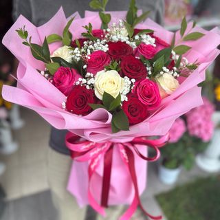 Букет “ Обичам Те ! “ #245