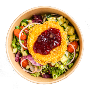 Sałatka z camembertem w panierce 