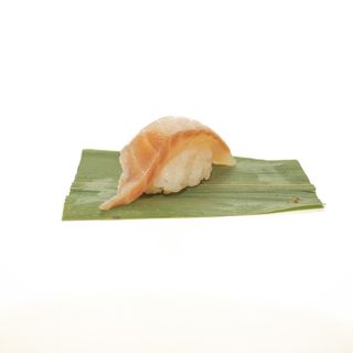 Nigiri de lubina (2 uds.)