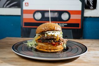 Burgazam - specijalitet kuće