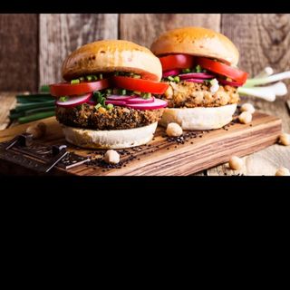 Hamburguesa Doble De Pescado Con Bacon