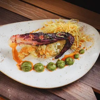 Pulpo a la brasa