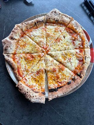 Pizza Margherita