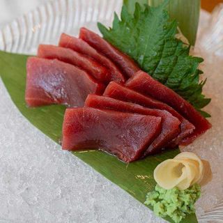 Sashimi de atún (8 cortes)