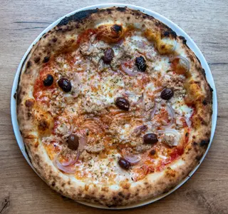 Pizza Tonno e Cipolla