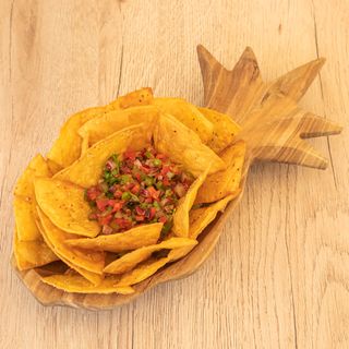 Guacamole Con Totopos Artesanales