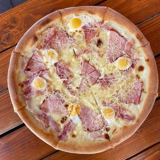 Піца Карбонара