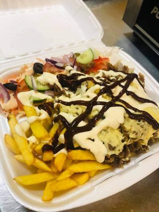 Talerz kebab z serem