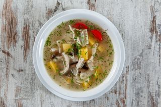 Հավով Եվ Սնկով