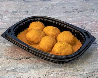 Albóndigas con Salsa de Almendras