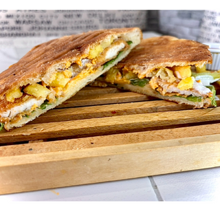 Chicken tost sendvič 