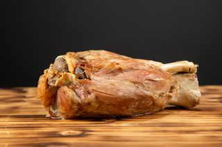 Ciolan de porc+ cartofi