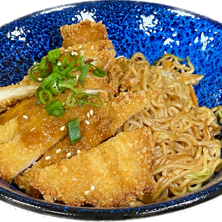 Yakisoba de pollo