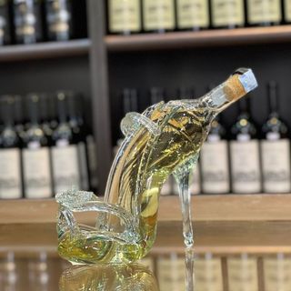 ტუფლის ფორმა - მუხის კასრში დავარგებული ჭაჭა 0,35