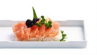 235 Chirashi salmone