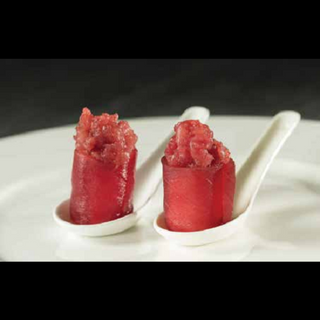 60 Gunkan tuna 2 pezzi