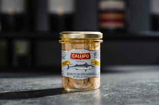 Macrou file in ulei de masline 195 gr