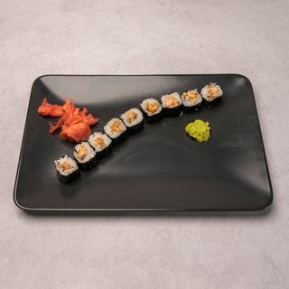 10. Hosomaki łosoś pieczony 10szt