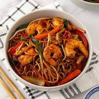 Special Fried Noodles Beef, Chicken, Eggs & Prawns