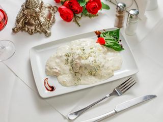 Curcan cu sos Roquefort