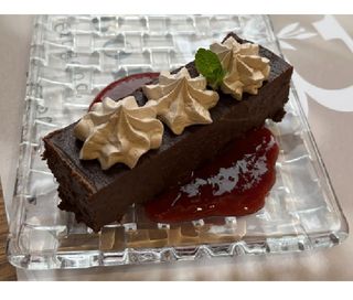 Kolač od crne čokolade