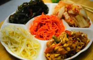 Комплекс салатов (5 видов салата по 100 гр.)	